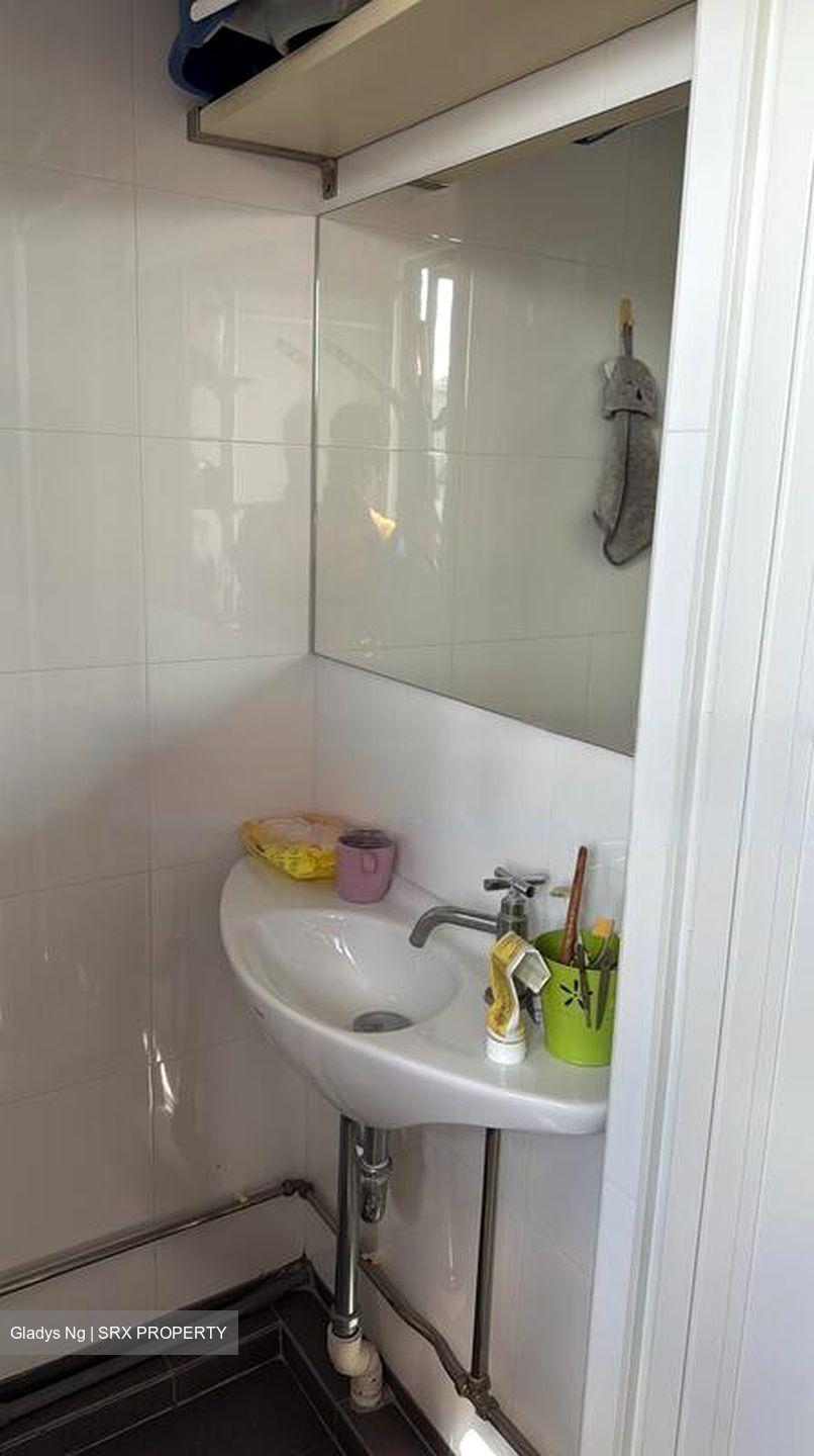 Blk 83 Commonwealth Heights (Queenstown), HDB 3 Rooms #452360471